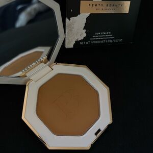 Fenty Beauty Sun Stalk'r Bronzer
